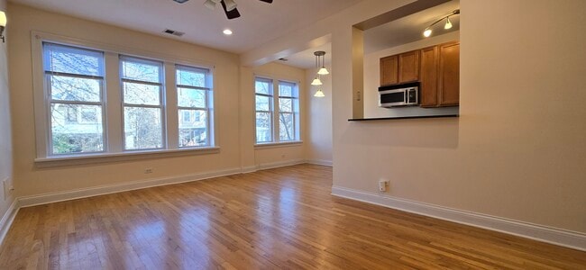 property at 6812 N Wayne Ave