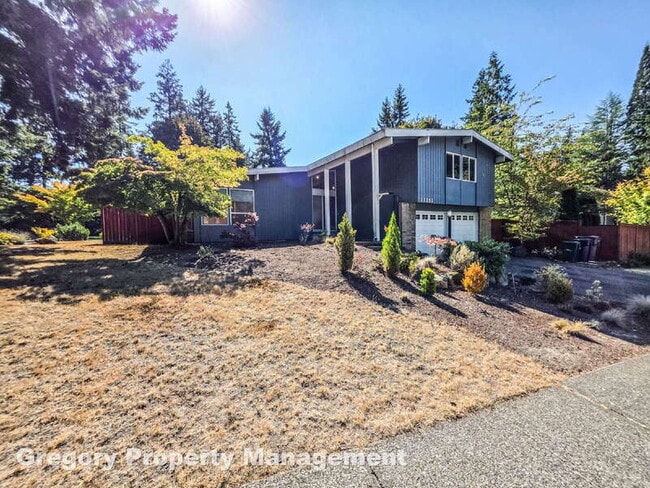 property at 11757 NE 143rd St