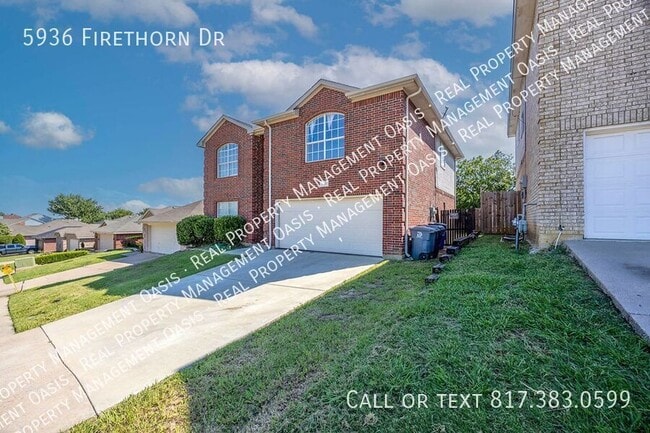property at 5936 Firethorn Dr