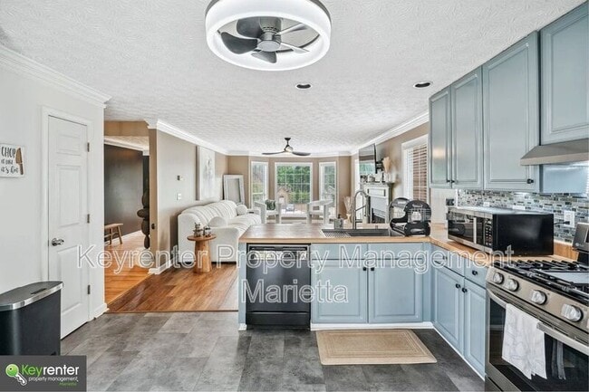 2349 June Springs Dr SW in Marietta, GA - Building Photo - Building Photo
