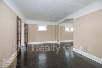 888 Evangeline Rd in Cleveland, OH - Building Photo - Building Photo