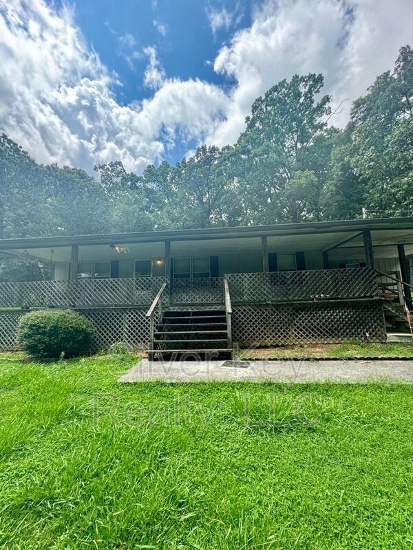 171 Co Rd 216 in Niota, TN - Foto de edificio - Building Photo