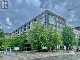 300A Lett St in Ottawa, ON - Building Photo