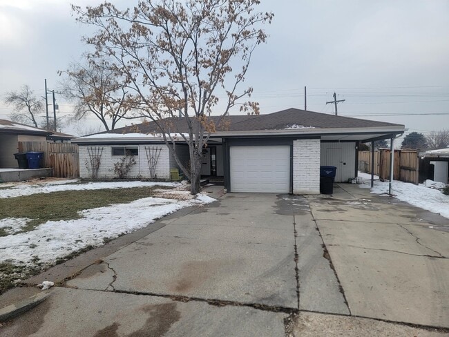 8490 S 1330 E in Sandy, UT - Building Photo - Building Photo