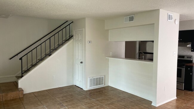 1705 Coronado Hills Dr-Unit -Unit A in Austin, TX - Building Photo - Building Photo