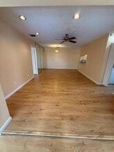 3531 NW 94th Ave in Sunrise, FL - Foto de edificio - Building Photo