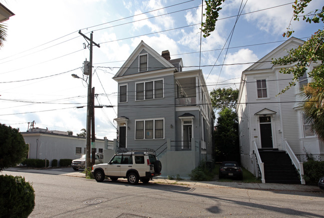 29 Society St in Charleston, SC - Building Photo - Building Photo