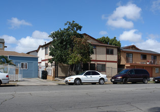 3714 Marlborough Ave in San Diego, CA - Building Photo - Building Photo