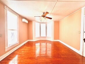700 W Dallas St in Llano, TX - Building Photo - Building Photo