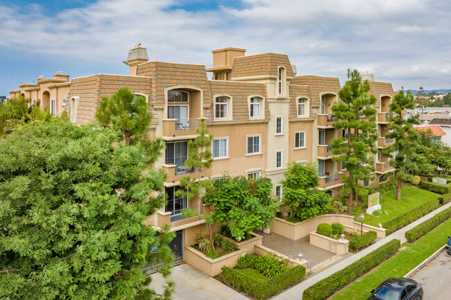 Lido Apartments - 3623 Jasmine Ave in Los Angeles, CA - Foto de edificio - Building Photo