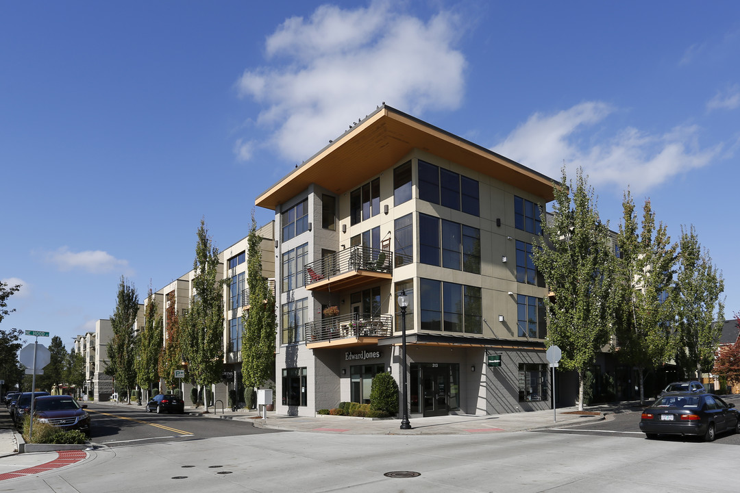 Beranger Condominiums in Gresham, OR - Building Photo