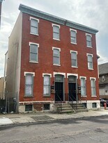 4104 Ogden St in Philadelphia, PA - Building Photo