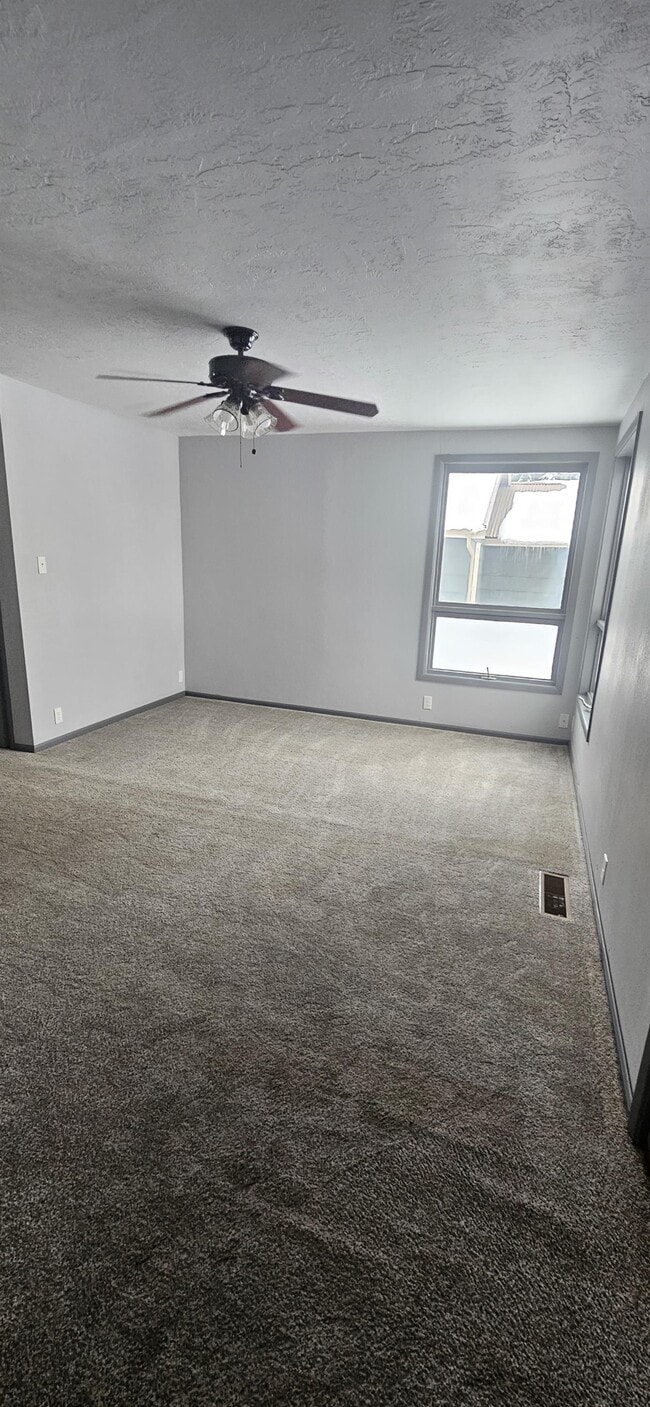 1007 5th Ave S in Great Falls, MT - Building Photo - Building Photo