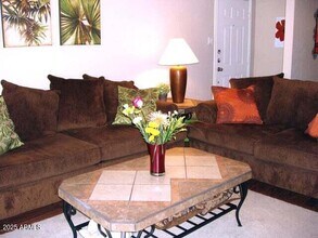 8250 E Arabian Trail in Scottsdale, AZ - Building Photo - Building Photo