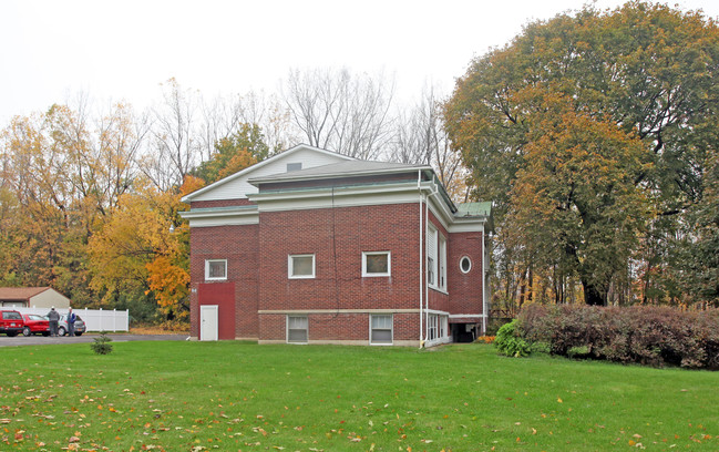 463 Elmgrove Rd in Rochester, NY - Building Photo - Building Photo