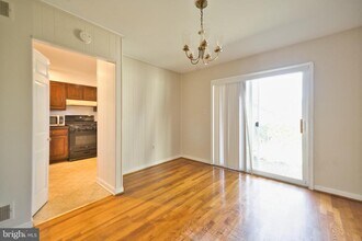 800 Rosemere Ave in Silver Spring, MD - Building Photo - Building Photo