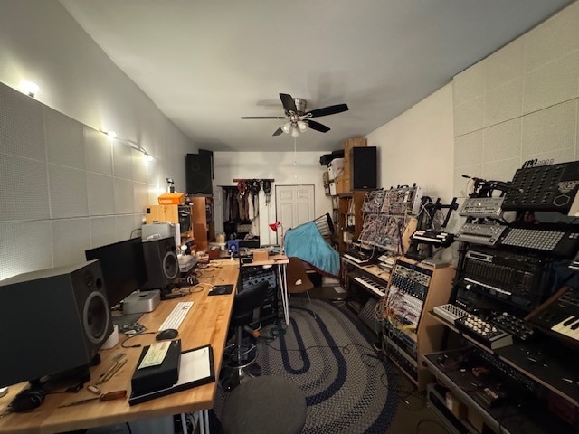 3145 W Augusta Blvd, Unit 2 in Chicago, IL - Building Photo - Building Photo