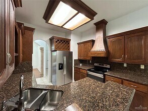 13 Santa Teresa St in Mission, TX - Building Photo - Building Photo