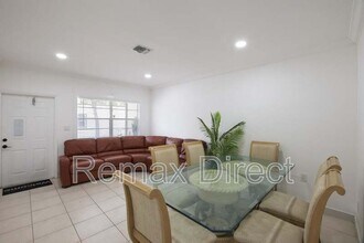 4591 Purdy Ln in West Palm Beach, FL - Building Photo - Building Photo