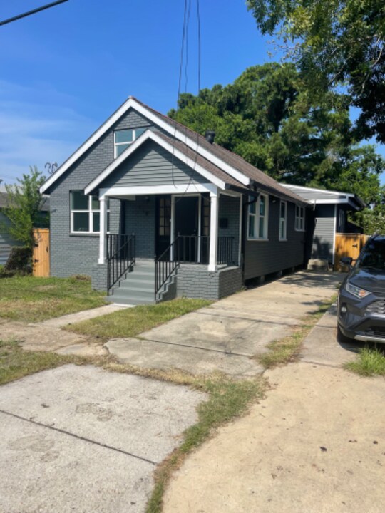 718 Lamanche St-Unit -718 Lamanche st in New Orleans, LA - Building Photo