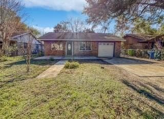809 Cub Ln in Richmond, TX - Building Photo