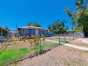 635 N Bond St in Fresno, CA - Building Photo - Building Photo
