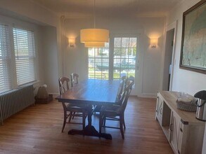 37 Cedar Ave in Islip, NY - Building Photo - Building Photo