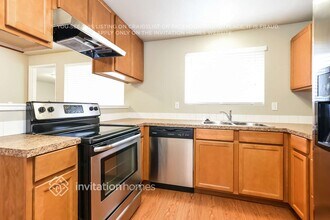 11717 SE 165th St in Renton, WA - Foto de edificio - Building Photo