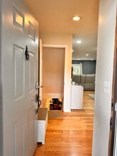 1805 Mill Pond Dr in South Windsor, CT - Building Photo - Building Photo