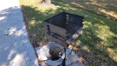 950 Hancock Creek S Blvd in Cape Coral, FL - Building Photo - Building Photo