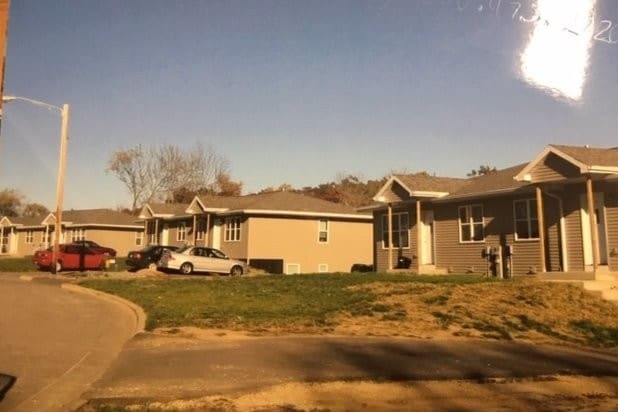 995 Fox Ridge Rd, Unit D in Platteville, WI - Building Photo - Building Photo