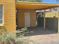 Fontana Apartments East in Tucson, AZ - Foto de edificio - Interior Photo