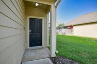 916 Sterling Creek Cir in Katy, TX - Building Photo - Building Photo