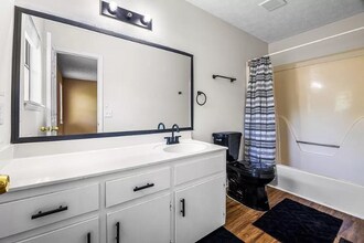 1019 Green Valley Dr NW in Conyers, GA - Building Photo - Building Photo