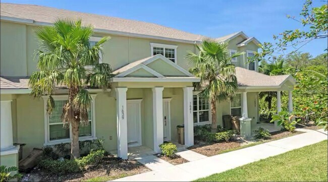 property at 1641 Tranquil Ave