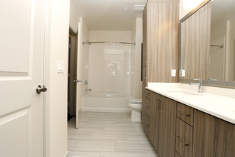 Areum Apartment in Monrovia, CA - Building Photo - Interior Photo