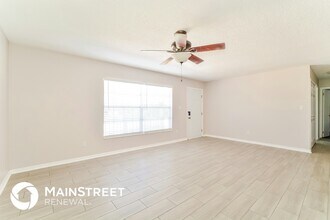 1013 Marlene Dr, Unit 260201 in Ocoee, FL - Building Photo - Building Photo