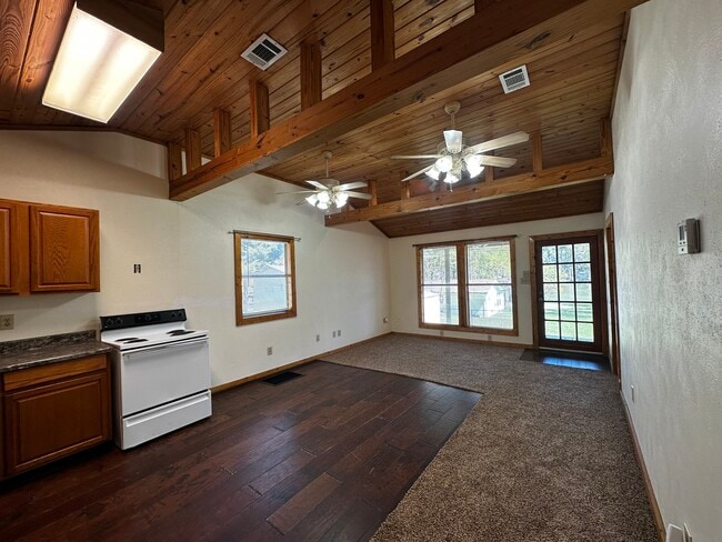 property at 1453 Chapparal Rd