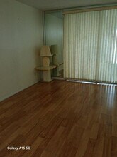 6300 NW 62nd St in Tamarac, FL - Building Photo - Building Photo