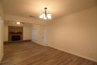 820 Cedar Ridge Dr in Harker Heights, TX - Building Photo - Building Photo