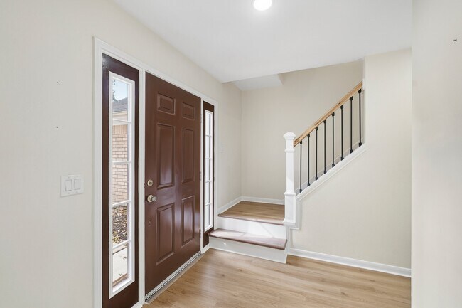 2301 Marys Creek Ct in Pearland, TX - Building Photo - Building Photo