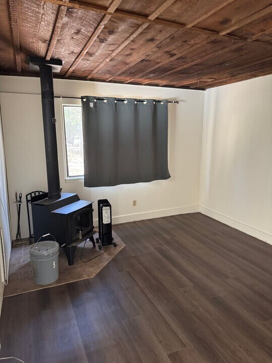 543 Pawnee in Flagstaff, AZ - Building Photo
