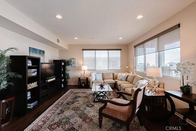 property at 13032 Union Ave