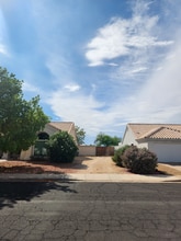 24212 N 42nd Dr in Glendale, AZ - Building Photo - Building Photo