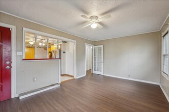 2985 Emile St in Beaumont, TX - Building Photo - Building Photo