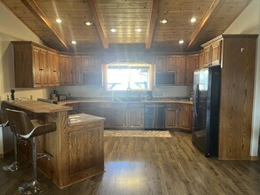 950 Stuart St in Pinedale, WY - Building Photo - Building Photo