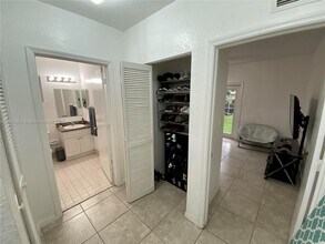 18951 SW 113th Pl in Miami, FL - Building Photo - Building Photo
