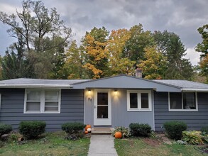 99 Asbury Rd in Lansing, NY - Building Photo - Building Photo