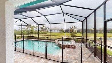 25569 Emerald Bnd Cir in Englewood, FL - Building Photo - Building Photo