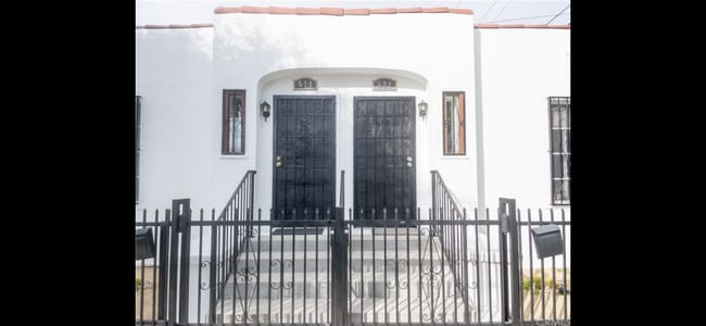 519 E Dayman St, Unit 521 Dayman in Long Beach, CA - Building Photo - Building Photo